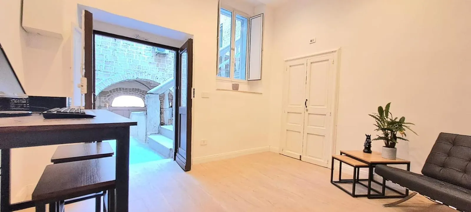 Suite San Marco Bari Lejlighed