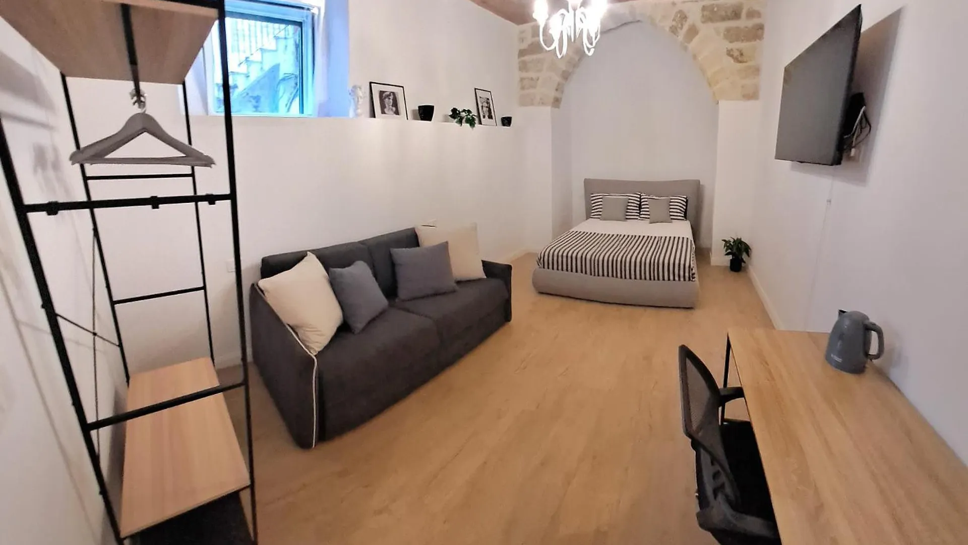 Suite San Marco Bari 0*,  Italien